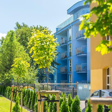 Awangardia 250m Od Morza 아파트