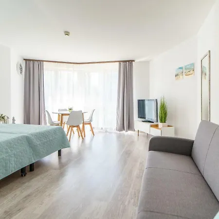 Awangardia 250m Od Morza